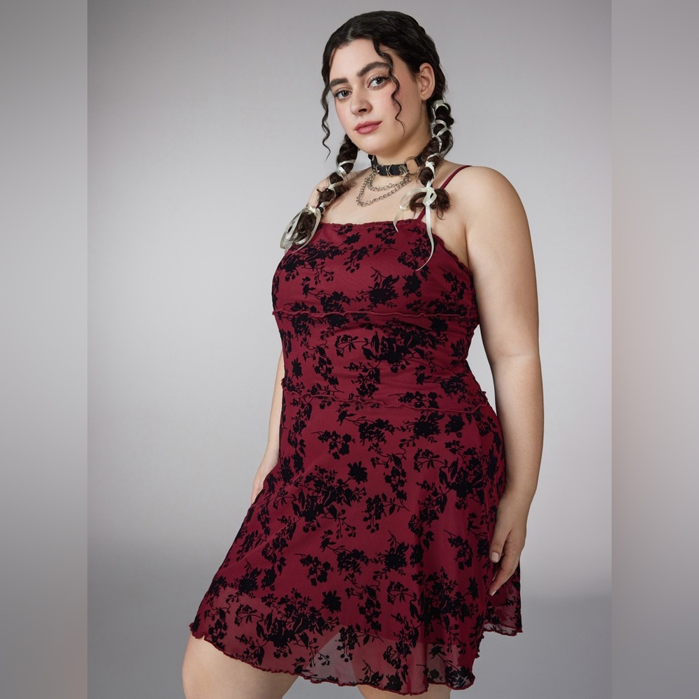 Cider Burgundy and Black Floral Midi Dress